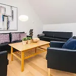 펜션 4 Star In Romo *
